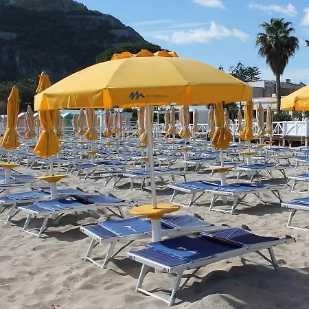 Casa Viola Elegante E Sul Mare Di Mondello *