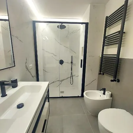 Casa Viola Elegante E Sul Mare Di Mondello Appartement