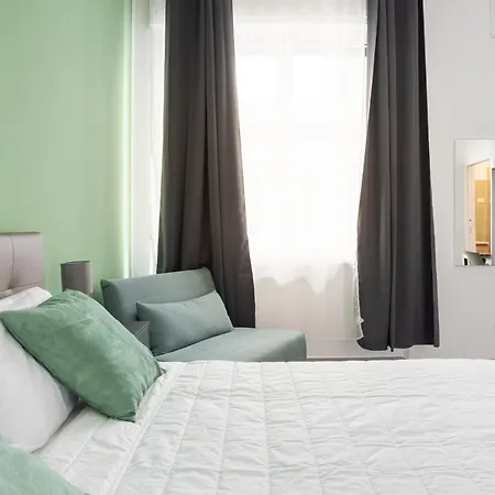 Affittacamere Le Cinque Stanze Room&breakfast