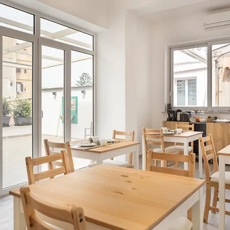 Le Cinque Stanze Room&breakfast Affittacamere *
