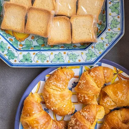 Le Cinque Stanze Room&breakfast * Palermo