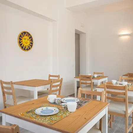 Le Cinque Stanze Room&breakfast Affittacamere *