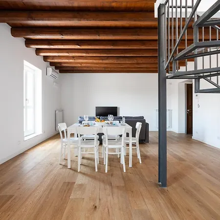 Apartment Blu - Palazzo Del Buon Pastore