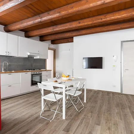 Blu - Palazzo Del Buon Pastore Apartment *