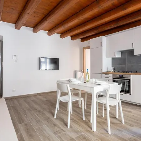Apartment Blu - Palazzo Del Buon Pastore Palermo