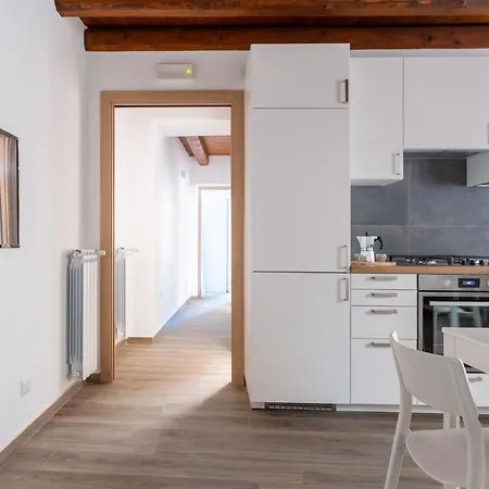 Blu - Palazzo Del Buon Pastore Apartment *