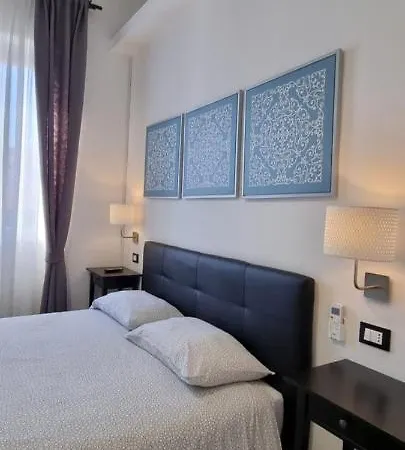 Centre Bed & Breakfast 2*