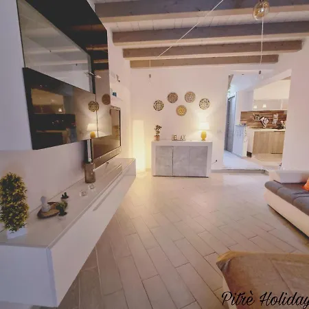 Pitrè Holiday House