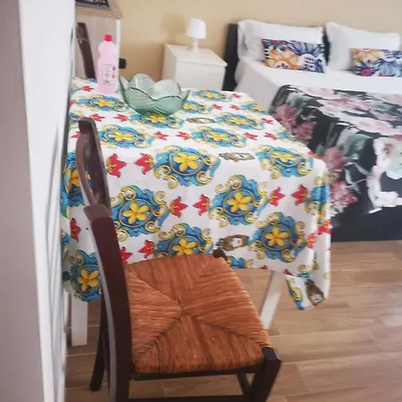 Guest house Rent House A Casa Mia