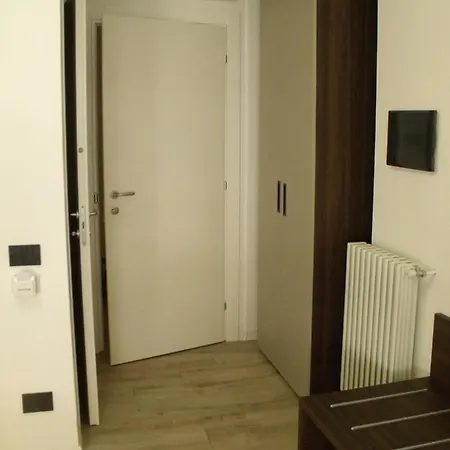 Plaza Ungheria Hotel