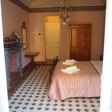 Dimora Lecerf Guest house *