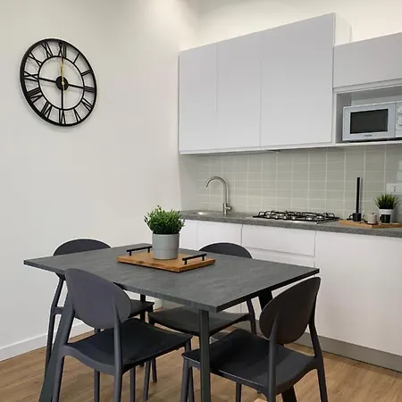 Apartamento Rosato 1 - Moderno E Confortevole Con Spazio Esterno Tra Mondello E Il Centro Storico Palermo