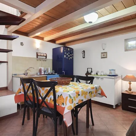 Casa Helena Centro Storico Holiday home Palermo