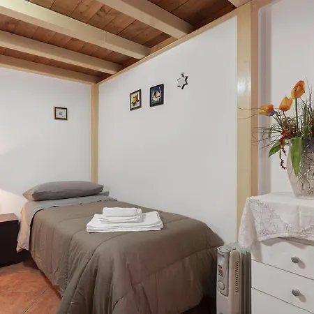 Casa Helena Centro Storico Holiday home
