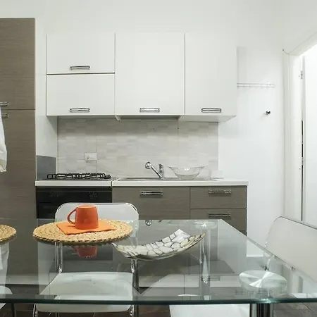 4 Canti Cozy In Via Maqueda Apartment
