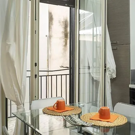 Apartment 4 Canti Cozy In Via Maqueda *