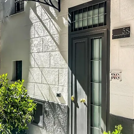 Appartement Rouge & Centro *