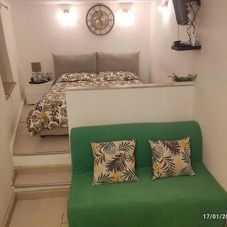 Montesanto House Apartment *