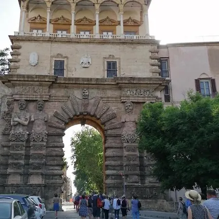 Apartment La Casa Dei Leoni Di Sicilia Palermo