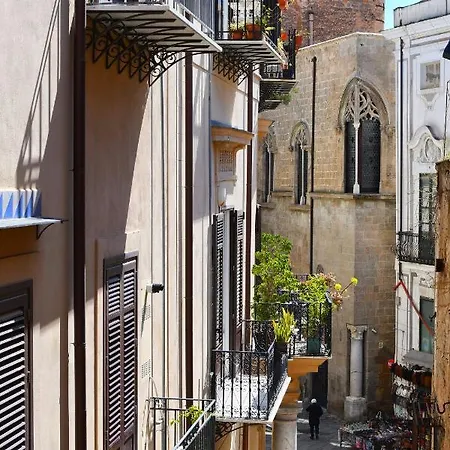 San Basilio's Historical Center * Palerme