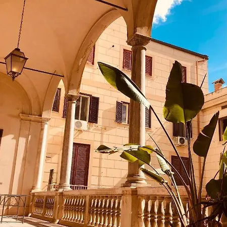 Lägenhet Palazzo Ventimiglia &