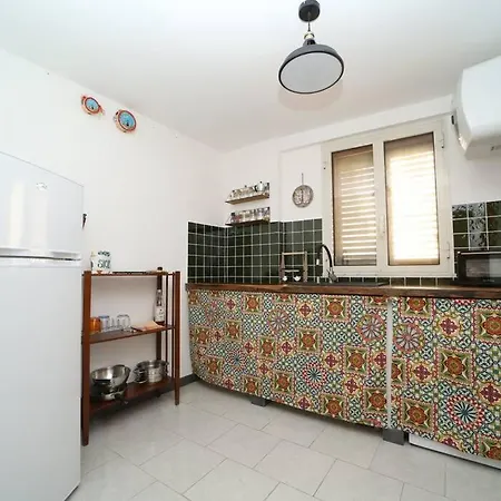 Апартаменты Colonna House Casa Tra La Zisa E La Cattedrale *