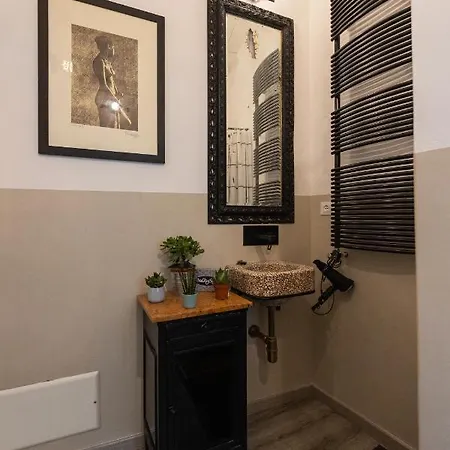 Elly House Holiday home Palermo