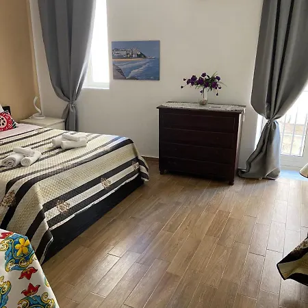 Guest house Rent House A Casa Mia