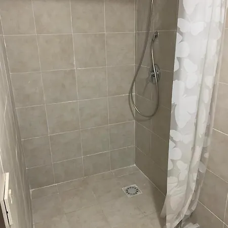 Papireto's Apartment