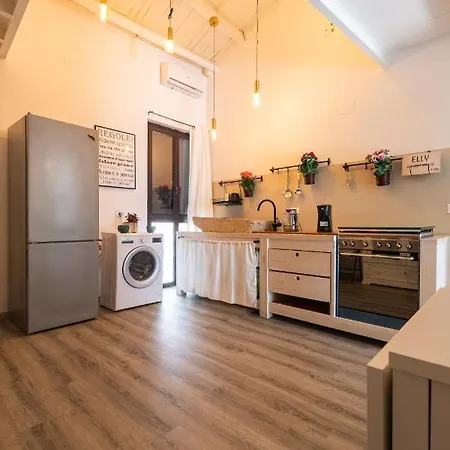 Holiday home Elly House Palermo