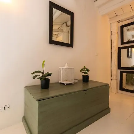 Holiday home Elly House