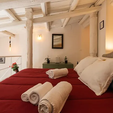 Elly House Ferienhaus