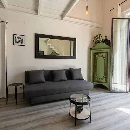 Elly House Holiday home