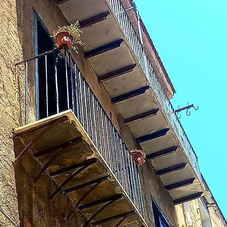 Casetta Della Cattedrale * 巴勒莫