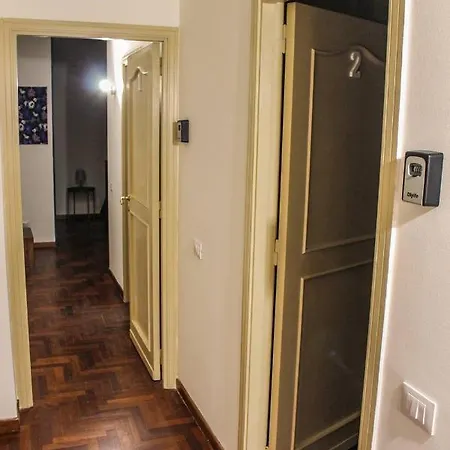 Гостевой дом Alexander House Палермо