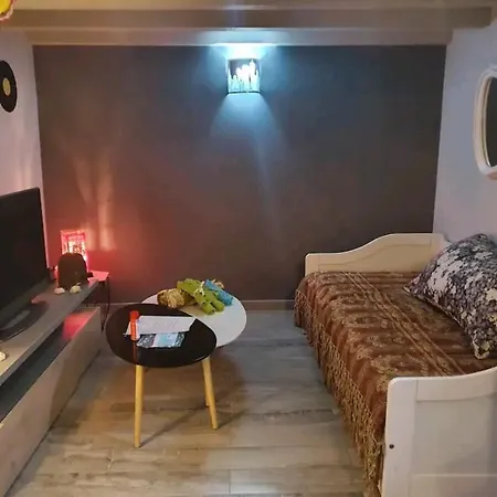 Ally's House Apartment *