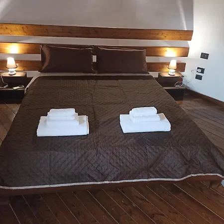 A&c Gold Diamond Apartment *