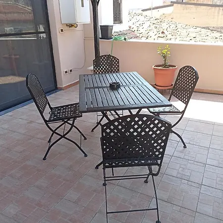 A&c Gold Diamond Apartment