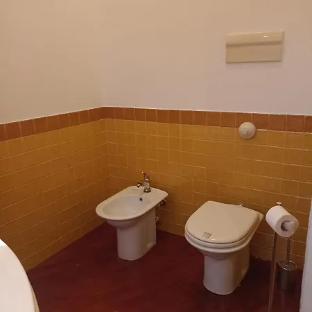 A&c Gold Diamond Apartment