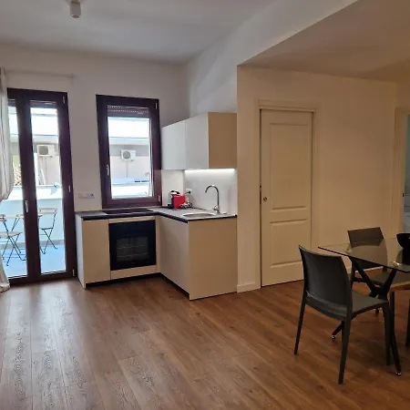 Apartment Spring *