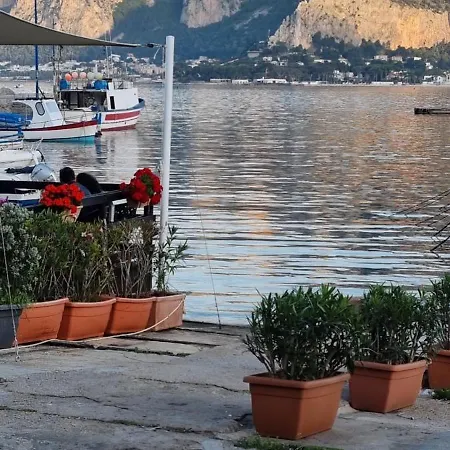 Casa Giorgia Mondello Hébergement de vacances