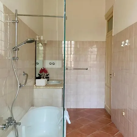 Apartament Urban Poet Retreat - Casa Di Vincenzo E Andrea 2 *