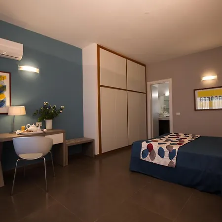 Marbela & Aparthotel Palermo