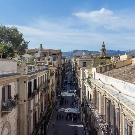 Palazzo Ventimiglia & Lägenhet *