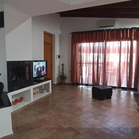 A&c Gold Diamond Apartment *
