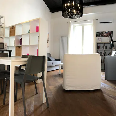 Siandri House Apartmán