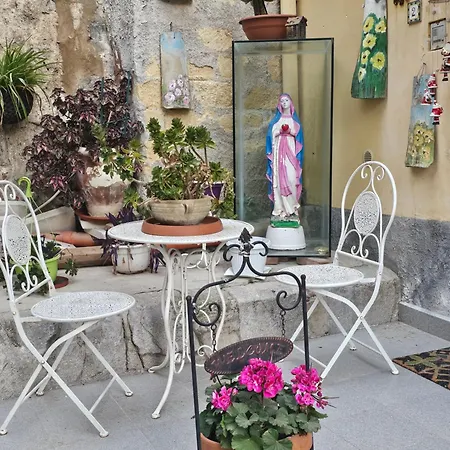 Дом отдыха And Relax Tina A 2 Passi Dal Centro E Al Foro Italico *