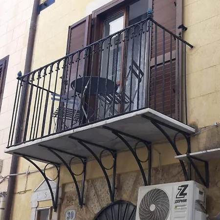 Casina Al 32