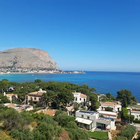 Apartment Giusi Mondello