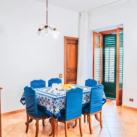 Residenza Del Vescovo 1 *